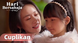 Simple Days | Cuplikan EP13 Menyanyikan Lagu Ultah Untuk Anaknya | WeTV【INDO SUB】