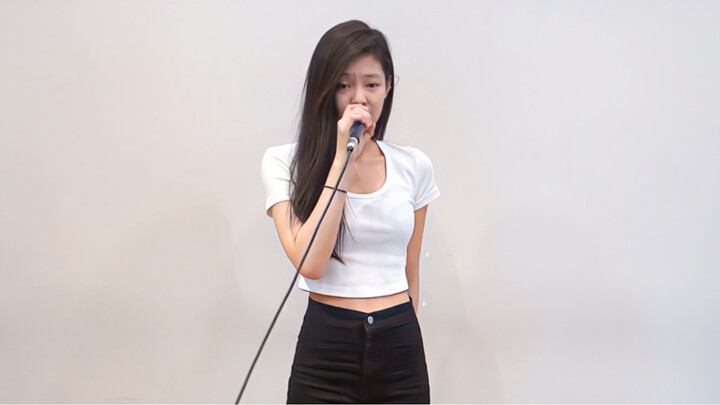 أحدث فيديو لـ JENNIE من فترة المتدربة 2