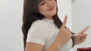 HITAM PUTIH