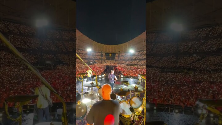 💛 #ColdplayKualaLumpur #Yellow