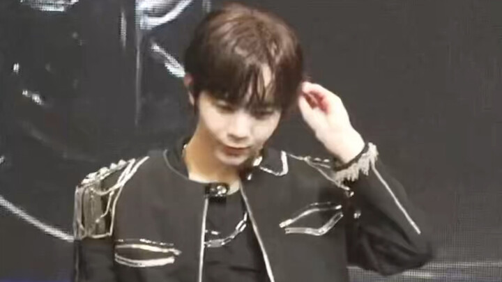 【nctwish/ฮิโรเซะ เรียว】เมื่อเต้นแบบสุ่มไปจนเจอเพลงของไอดอลตัวเอง ก็มีความสุขสุดๆ ไปเลย～ (คลิปสดโปรดใ