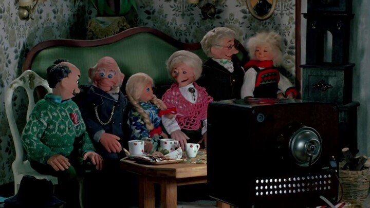 Exploring the World of  "The Pinchcliffe Grand Prix 1975" : Link in description