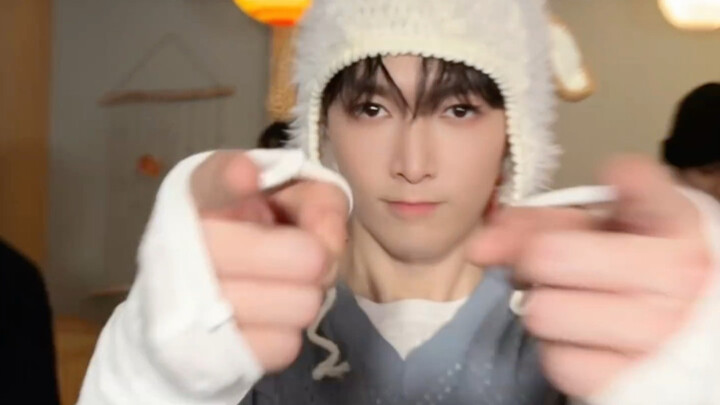 [จางอี้ซิง] "Tractor" Challenge ฉบับขยาย! มาสนุกด้วยกันนะ: 250728