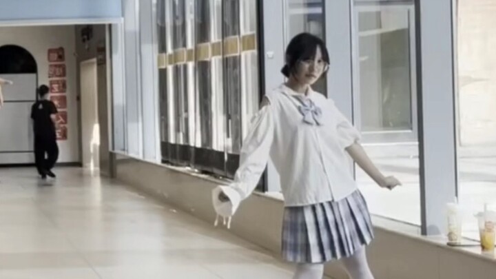 中秋节不知道发什么那就练个舞吧！！