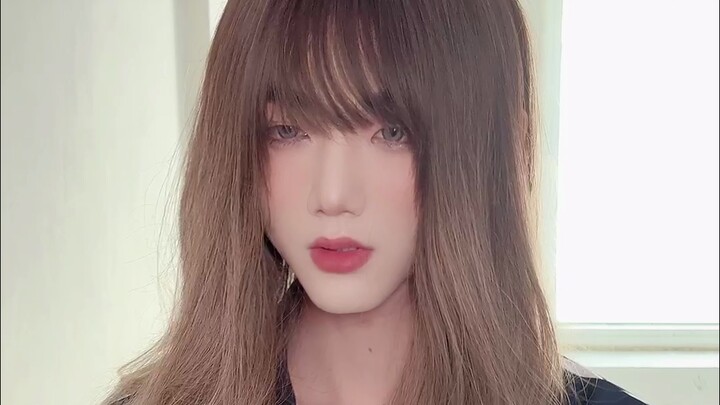 Ketika pengawas yang angkuh bertemu dengan wakil pengawas yang dingin...