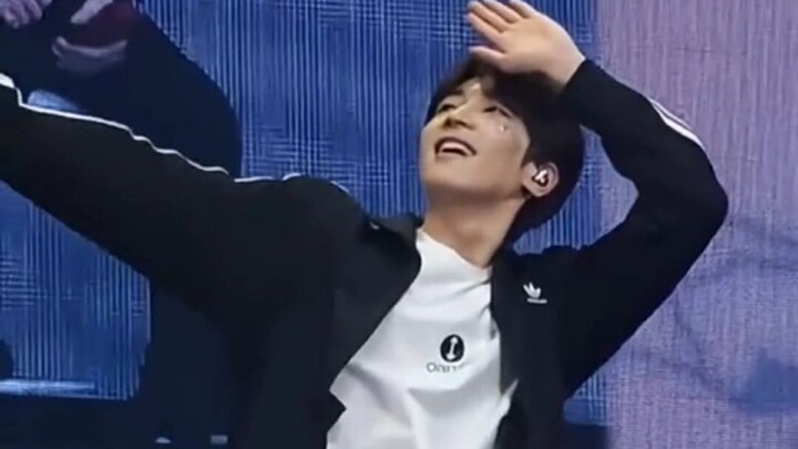 Black Bubble Team's "Girl Group Dance" Compilation