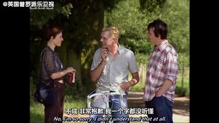 هل تتحدث الإنجليزية من فضلك؟