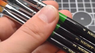 【Brush painting tutorial】Details of hand-painted metallic paint, issue 13