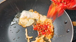 Sarapan Modis Sang Wanita Kaya
