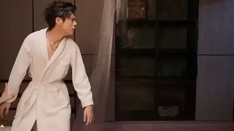 [เต็มเรื่อง]หนุ่มจนจนถูกแฟนทิ้ง_ โกรธจนตื่นพลังเทพ_ สามสาวสวยระดับโลกแก่งแย่งชิงเขา