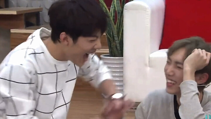 My main point is symmetry. I am almost dying of laughter hahahahahahaha