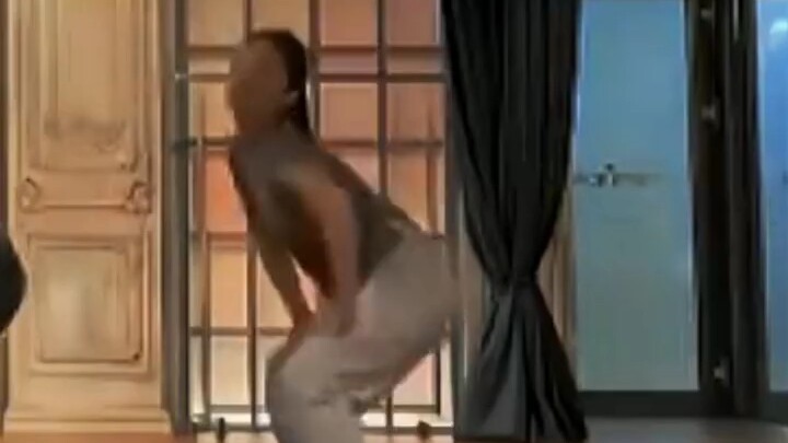 jennie  ACE就是全能