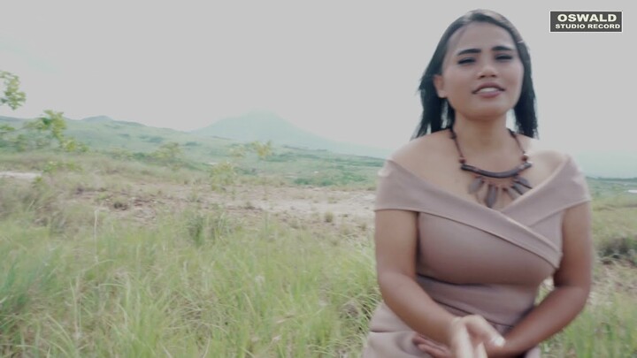 SELAMAT NATAL MAMA// OSWALD STUDIO RECORD// OFFICIAL M&V