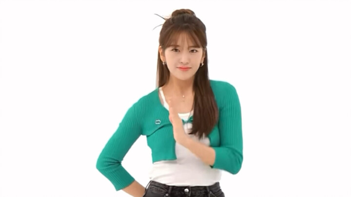 เพลงคัมแบ็กของ Ive ที่ชื่อว่า "After Like" เป็นไอดอลประจำสัปดาห์ การแสดงเต้นแบบกระจกของ Ahn Yoo-jin 