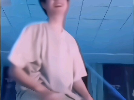 حسنًا، في الواقع لم أستطع نسيانه أبدًا.