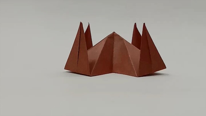 This Paper Toy Is Weirdly Satisfying 🤯