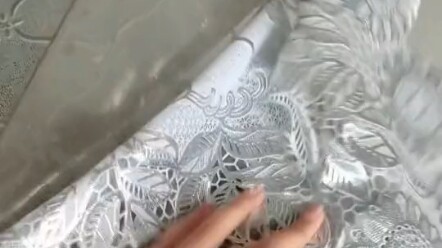3万块买的真皮沙发，5年了没见过皮子
