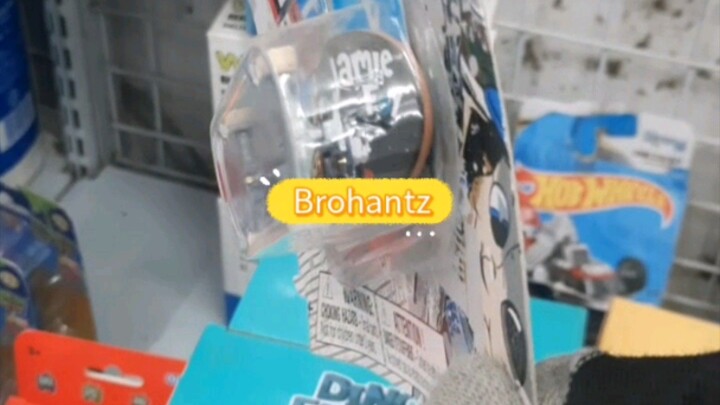 Look What I Found on a Mini Mart Toy Shelf! (indomaret)