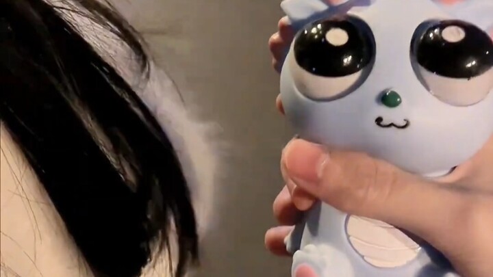 Naga meledak penghilang stres untuk keponakan kecilku, malah kusita untuk dimainkan