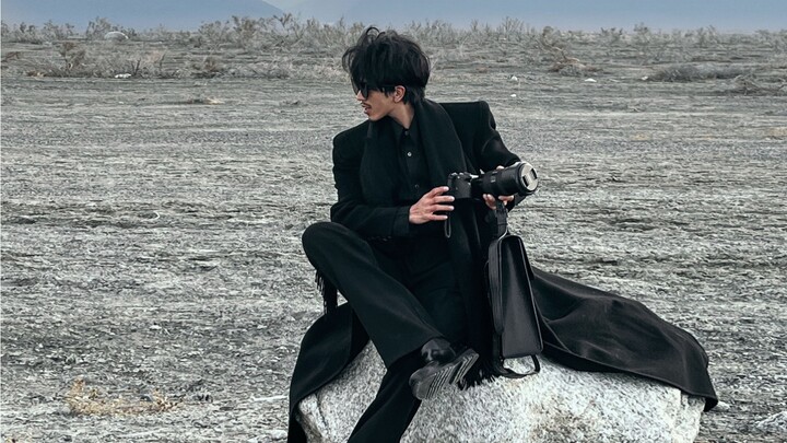 I don’t get the “babyface” aesthetic, but a man still needs to look like a man.