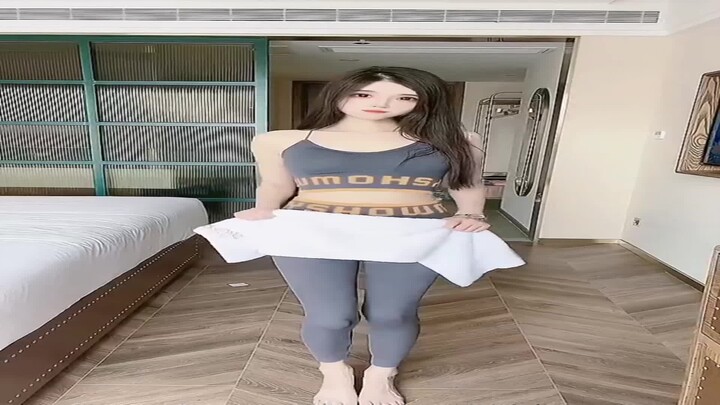 #hotbuttonchallenge#beauty#perfectbody#tightyogapants