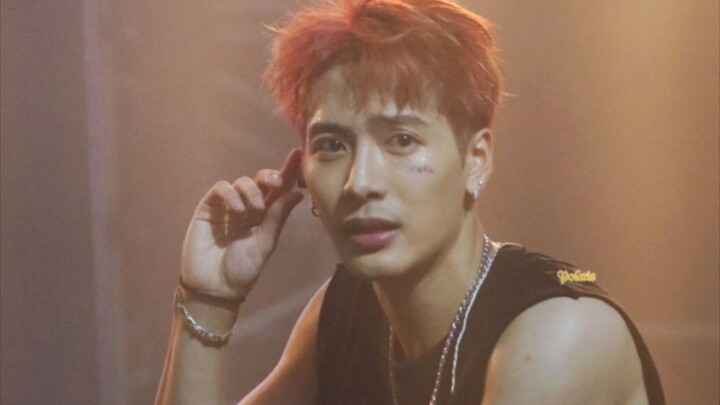 【Jackson Wang】Life Wish: Dancing Under My Legs!! (Breath-Taking Distance)