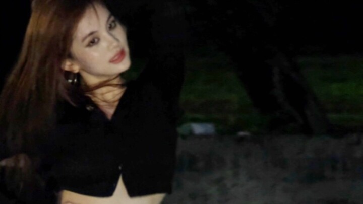 【kitsch】"It's not me who is beautiful, it's the free and unrestrained 19 years old" Campus Dance Roa