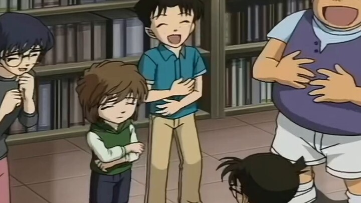 คำพูดระเบิดของอายูมิทำให้คนเหงื่อแตกเสมอ!