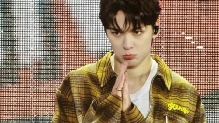 【Cui Han bersama Vernon】“Tolong jadilah teman dengan Bonong!”‖ Makanan imut aku makan (mengunyah men