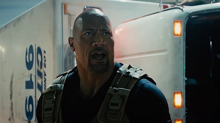 [Film&TV][Dwayne Johnson] The Rock in San Andreas