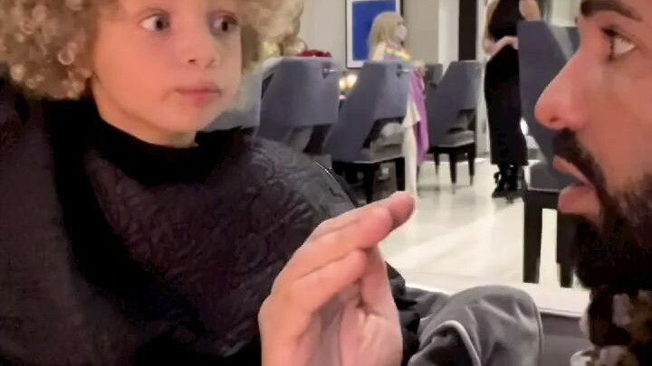 Drake Goose’s “French Lesson Time” is so cute!!