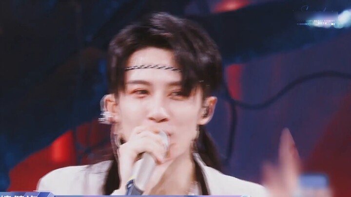 ◤Đáng lẽ anh ấy phải đứng trên sân khấu ở độ tuổi đẹp nhất của mình, thưởng thức hoa và hét lên ｜Tan