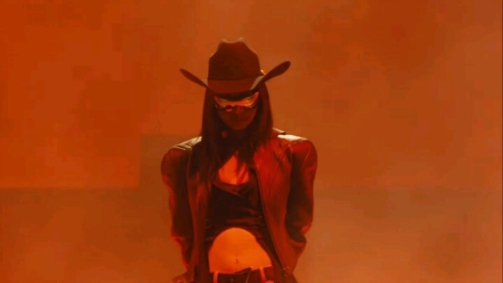 JENNIE KIM - Full performace at coachella week 2