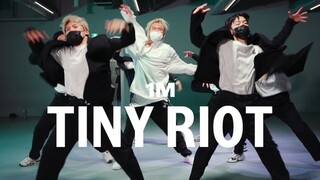 【1M】رقصة Tiny Riot من تصميم وومين جانج