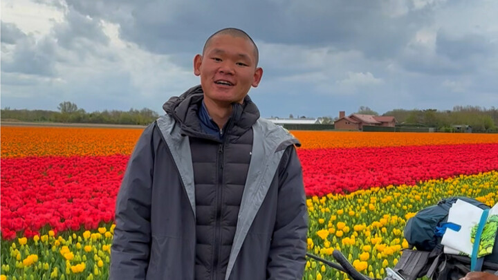 Hello everyone, I'm Hu. In my youth, I cycled through 24 countries, covering 58,000 kilometers. Now,