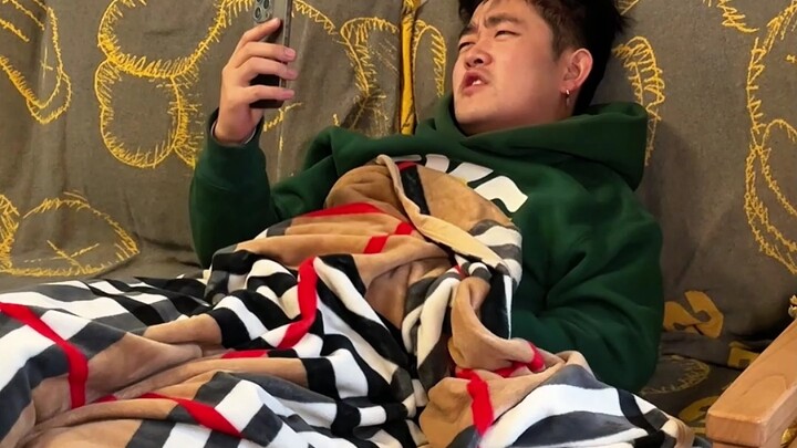 หลังหยุดงานกลับสงสัยว่าตัวเองเป็นโรคสมองเสื่อมก่อนวัย