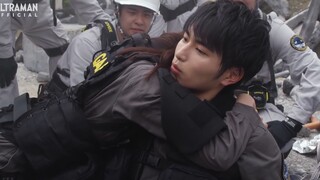 Tentang betapa mudahnya membuat anak pecinta Ultraman menangis