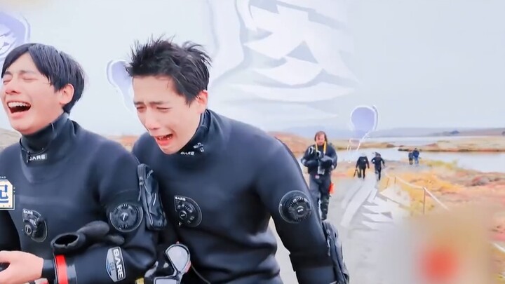 Wang's last carnival before becoming a tour guide! He was merciless in "bullying" his younger brothe