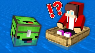 JJ Found Mikey Chest in Minecraft - Maizen