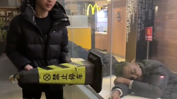 Who says China doesn’t have teenagers when it comes to cracking down on Black people?