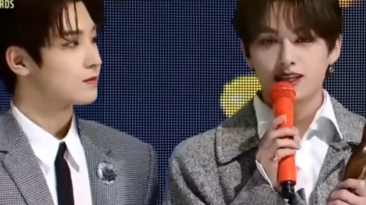 【يوهواي】 هذه هي ميكروفوناتنا اليدوية!