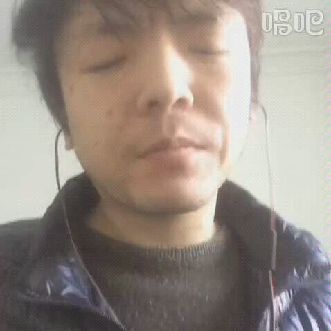 I recorded "Flower Sea" several times but still wasn't satisfied—it was just too hard to hold back! 