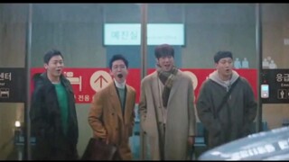 “颂华和她没用的男人们”