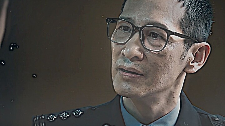 Tidak takut lawan yang seperti dewa, yang ditakuti hanyalah rekan setim yang bodoh!