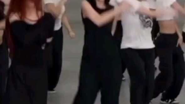 Thật sự rất thích đoạn Lulu nhảy này