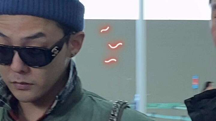 On my very first day in Seoul, I ran into G-Dragon! When I checked in at the same restaurant TOP fre