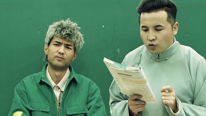 The ox opens the door, the ox walks in—this classroom English translation is seriously awesome!