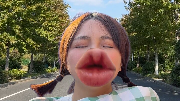 Apa kelebihan punya mulut besar? Jawab: Bisa makan kenyang dan tidur nyenyak.