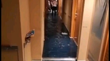 Hearing this background music, I feel like I already know what’s about to happen.