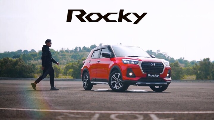 SHOOT VIDEO MOBIL yang belum ada di Indonesia! - Daihatsu Rocky
